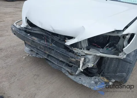 2003 Toyota Camry Le from USA, damaged, VIN 4T1BE30KX3U764377